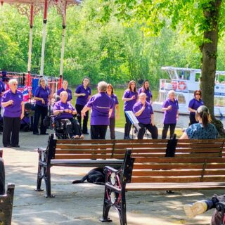 https://deesignchoir.co.uk/wp-content/uploads/2025/05/Dee-Sign-at-the-Bandstand-in-Chester.jpg